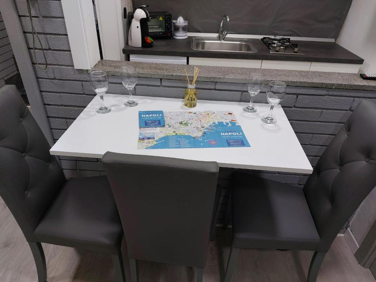 Geman Flat - 1 Min Maradona Mural Neapol Exteriér fotografie